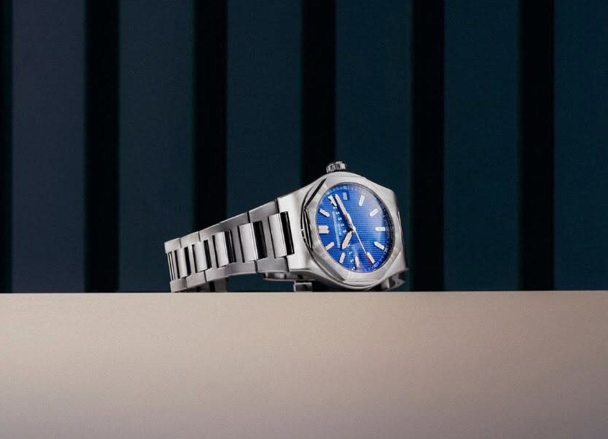 ジラール・ペルゴとウィリアムズとのコラボ腕時計「ロレアート 42MM ウィリアムズ エディション」